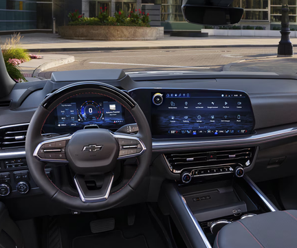 Chevrolet Tahoe steering wheel, digital driver display and center touchscreen