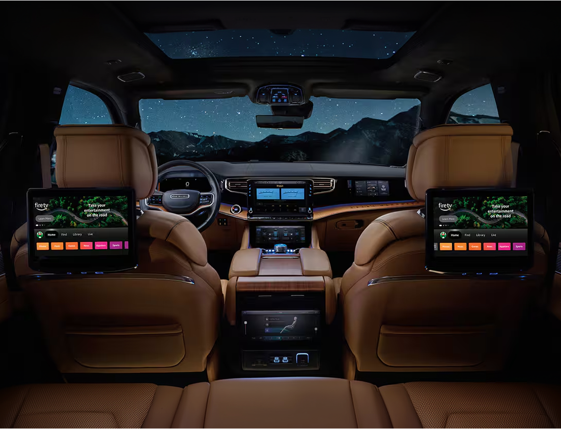 Cognac leather cabin with two rear seat entertainment screens